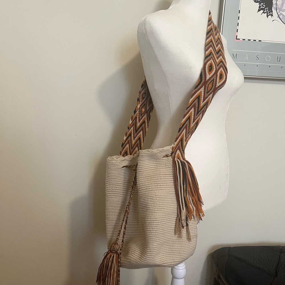 NWOT Lucine Fair Trade Wayuu Mochila Bag